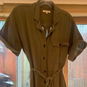 Madewell Lightspun Belted Safari Romper in Green